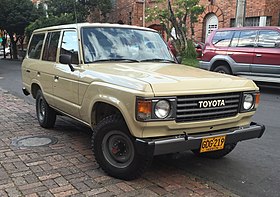 Vintage Toyota Land Cruiser (16275497802) (cropped).jpg